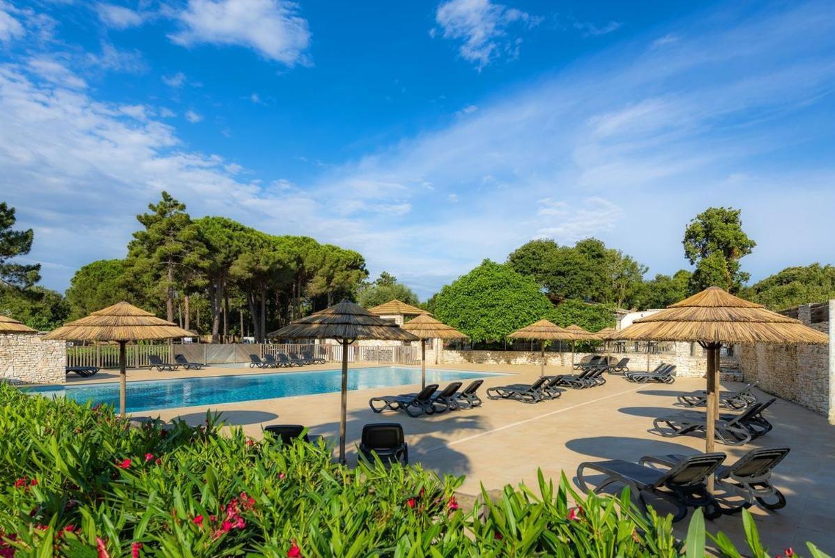 Camping Campo Di Liccia Bonifacio  Ngoại thất bức ảnh